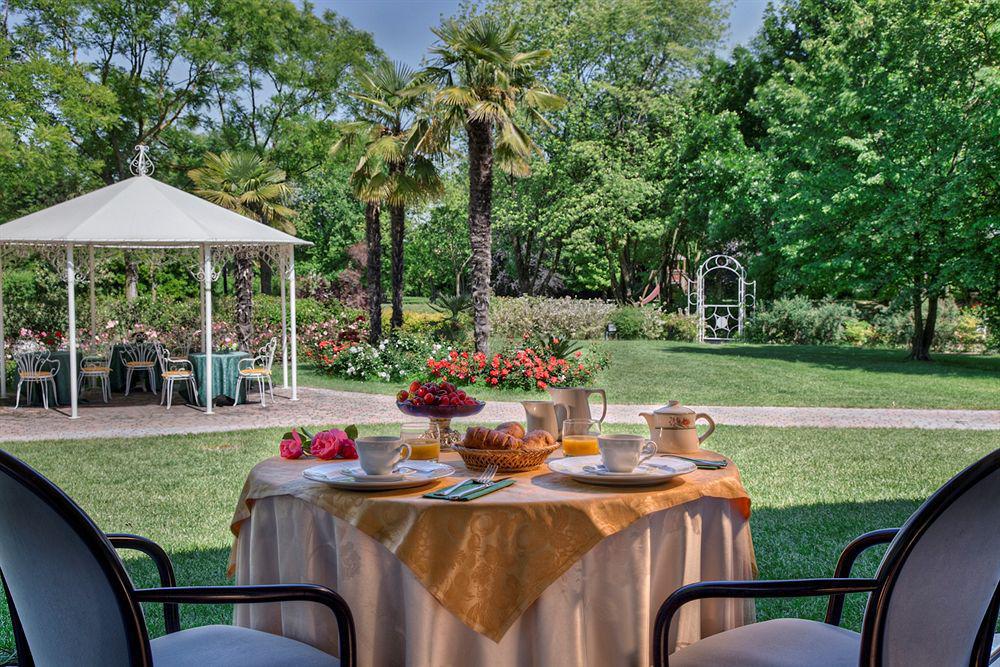 Park Hotel Junior Quarto dʼAltino Buitenkant foto